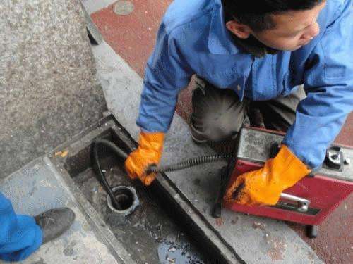 琼中疏通下水道